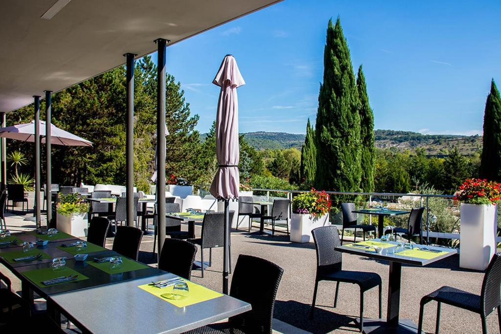 Hôtel du cros d'Auzon Saint-Maurice-d'Ardeche Exterior foto